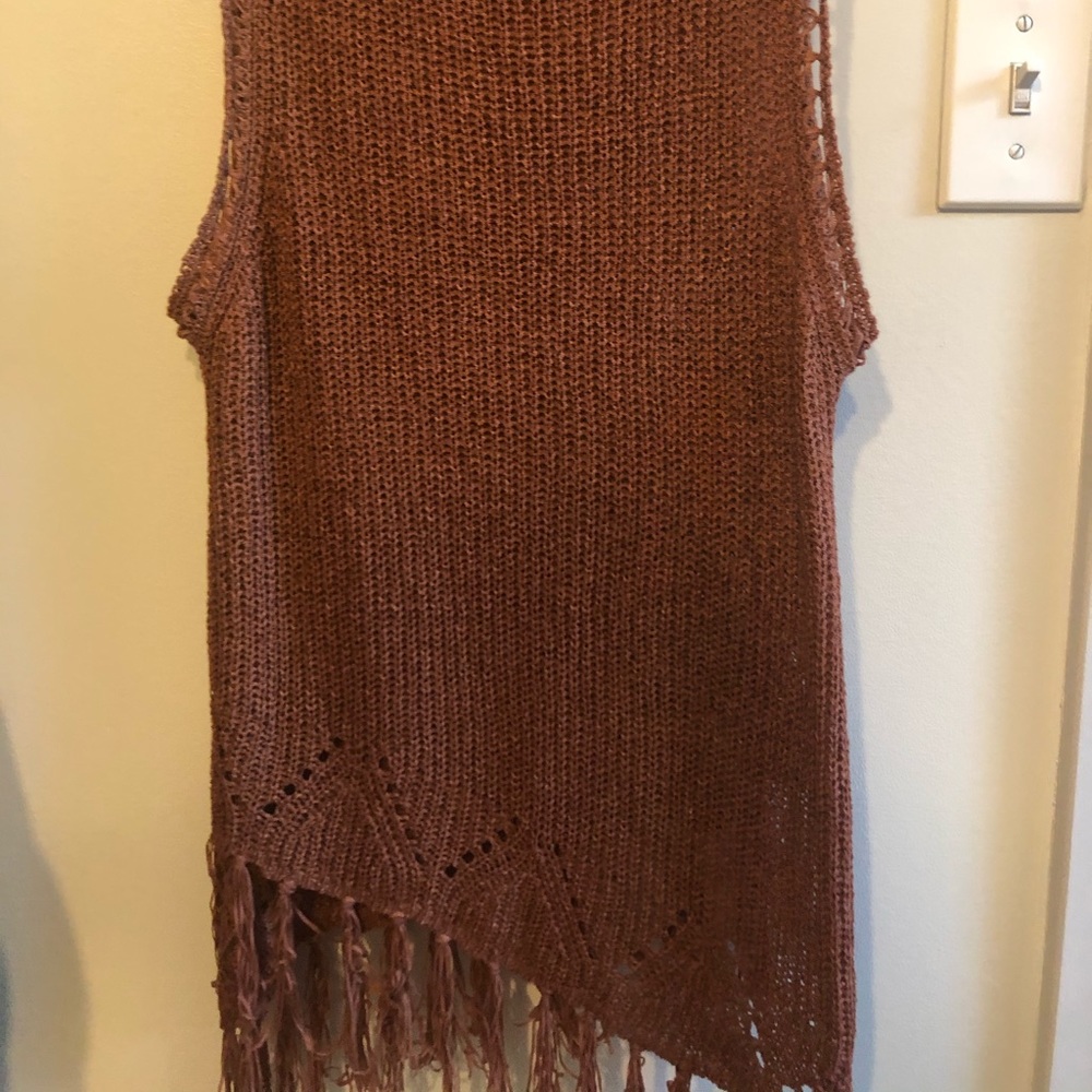 Knitted tank